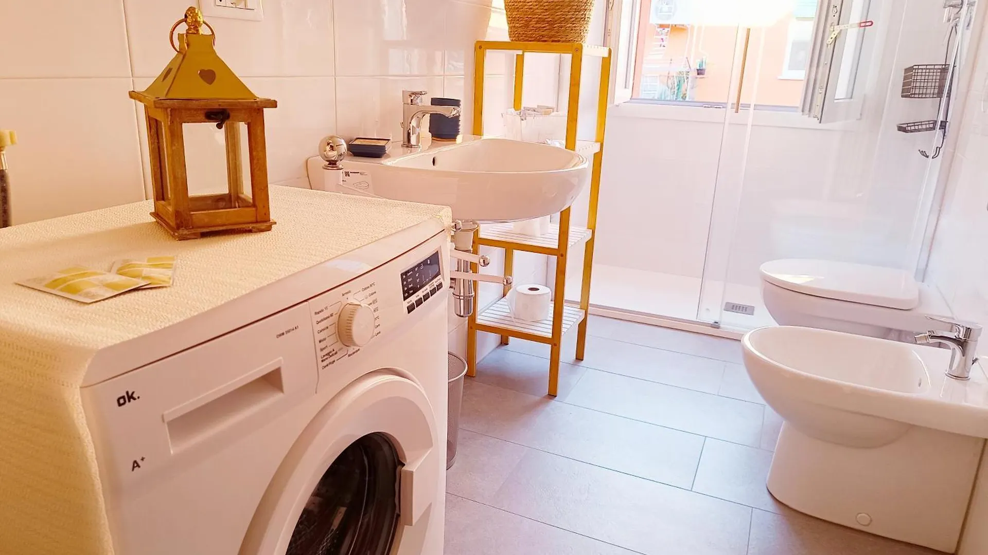 Eleganza Di Lusso Tra Fiera E Stazione, Dadobo Apartment Bologna Italy